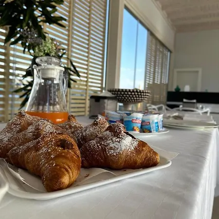 Il Cappero Marzamemi Bed & Breakfast 4*